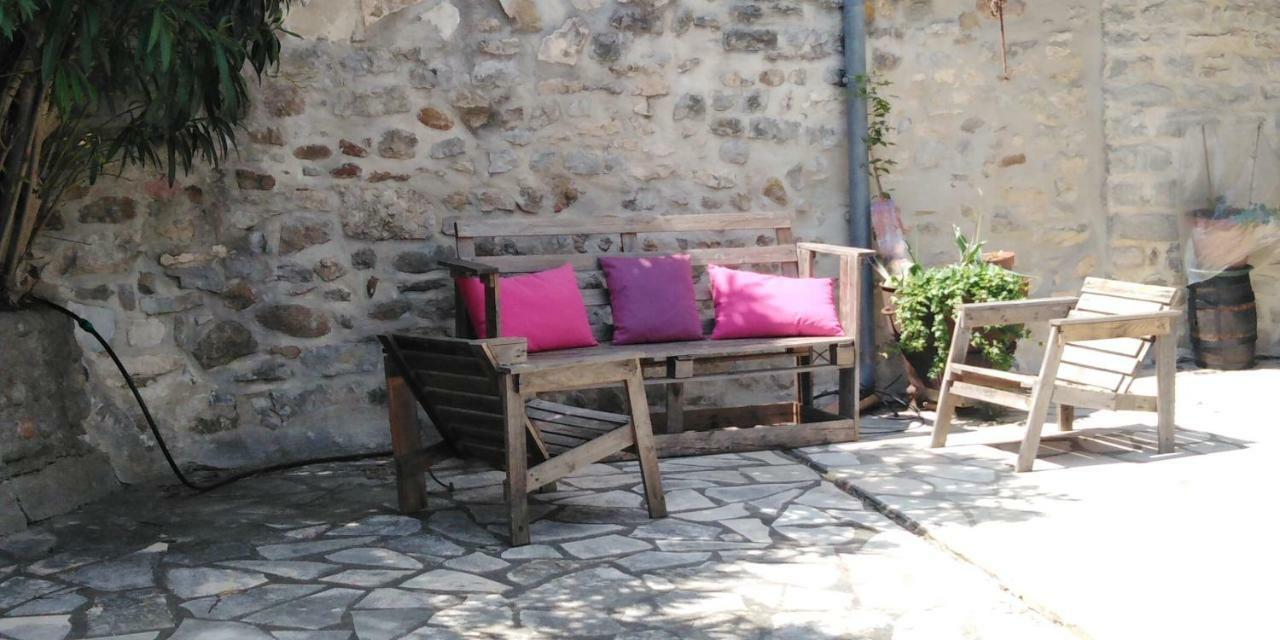 Les Monteils Grospierres Exterior foto